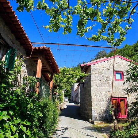 Aldeia Turistica De Louredo Guest House Vieira do Minho Luaran gambar
