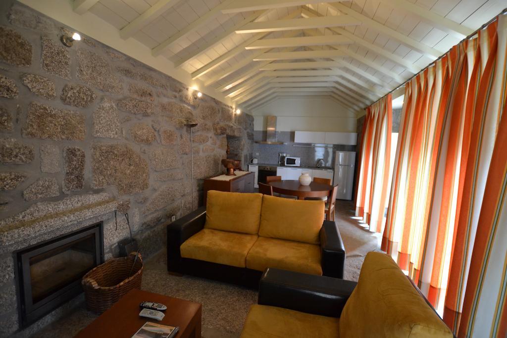 Aldeia Turistica De Louredo Guest House Vieira do Minho Bilik gambar