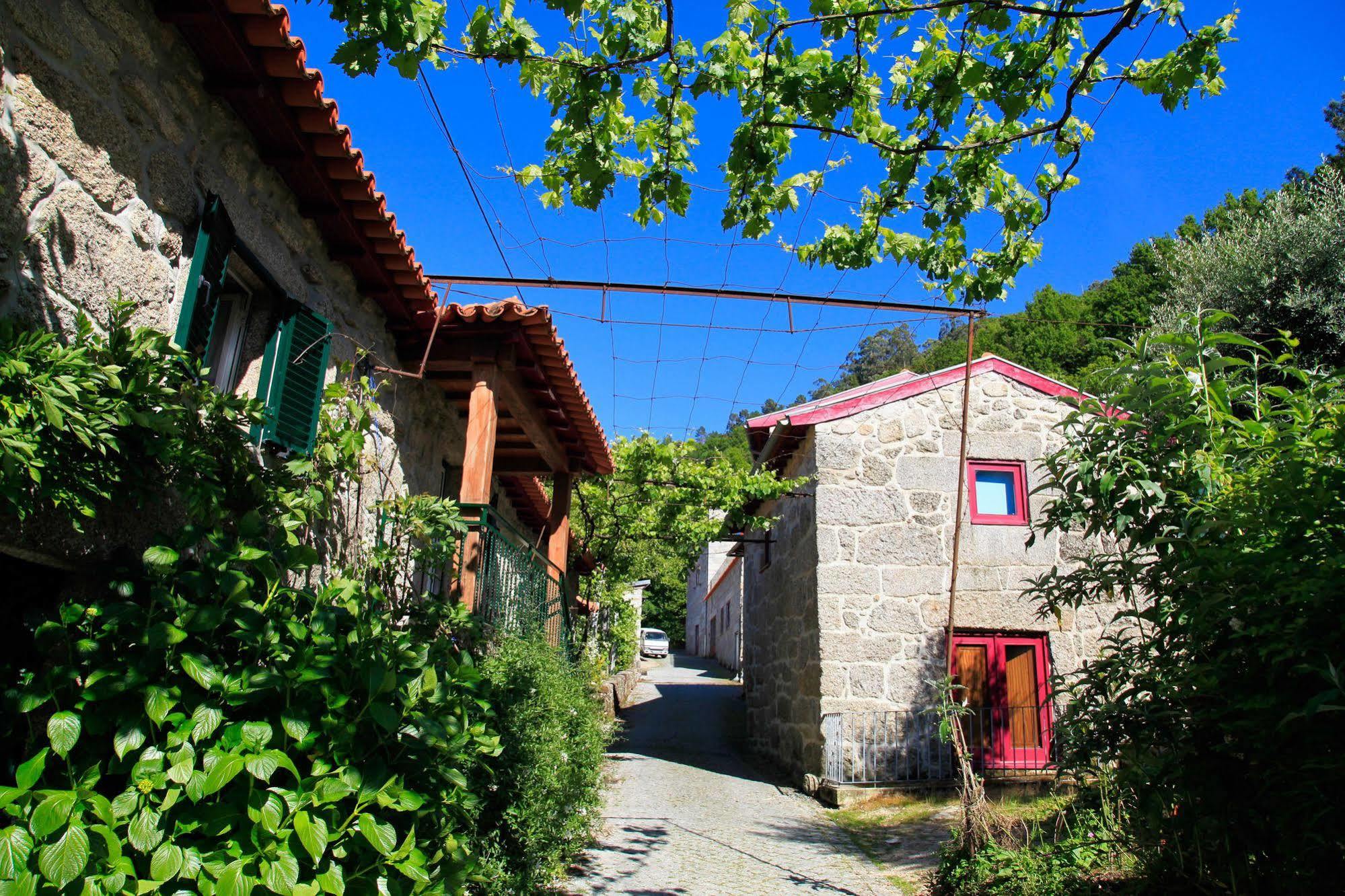 Aldeia Turistica De Louredo Guest House Vieira do Minho Luaran gambar